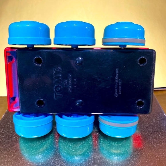 THOMAS AND FRIENDS VTG 1997 TOMY TRAIN PUSH AND GO TODDLER TOY WORKS! - Picture 7 of 11